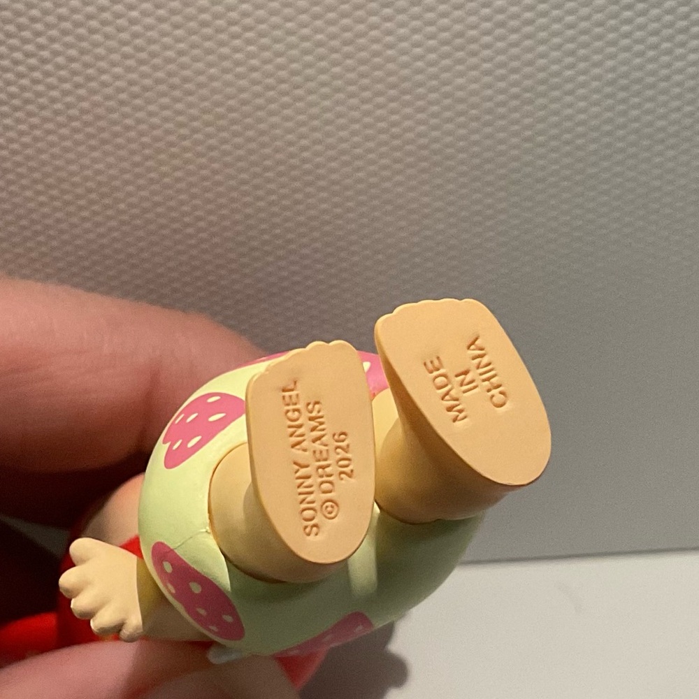 Sonny Angel Strawberry Love Series - Fawn 🦌🍓 - Picture 5 of 6